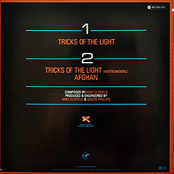maxi_tricks_of_the_light_d_601_520_backcover