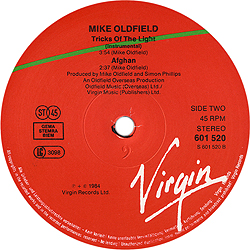 maxi_tricks_of_the_light_d_601_520bside