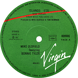 maxi_islands_fra_009906_pr_aside