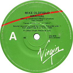 single_arrival_aus_mx194890_aside