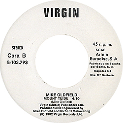 single_family_man_es_b-103.793_pr_125_bside